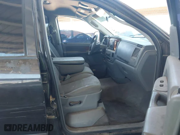 ✅ 2006 Dodge 1500 SLT • VIN: 1D7HA18276J169811 • Lot: 42890107. Wystawiony na IAAI z przebiegiem 215 198 mil. Bezpłatny archiwum sprzedaży aukcyjnych z USA i szczegółowy raport historii pojazdu na DreamBid. Zdjęcie 5.