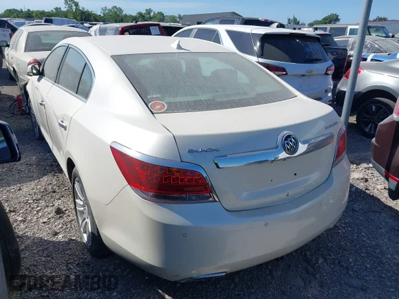 ✅ 2013 Buick LaCrosse Leather • VIN: 1G4GC5E33DF145246 • Lot: 39628707. Wystawiony na IAAI z przebiegiem 159 682 mil. Bezpłatny archiwum sprzedaży aukcyjnych z USA i szczegółowy raport historii pojazdu na DreamBid. Zdjęcie 3.