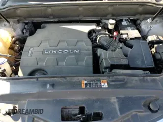 ✅ 2017 Lincoln MKX Reserve • VIN: 2LMPJ6LR4HBL11594 • Lot: 85828765. Listed on Copart with 130,523 mi. Free auction sales archive from the USA and detailed vehicle history report at DreamBid. Image 14.