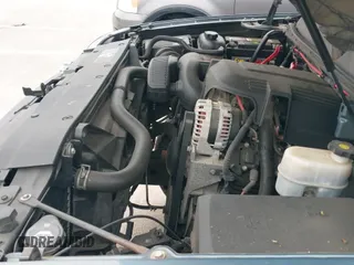 ✅ 2008 GMC Yukon SLE 3SA • VIN: 1GKFC13C48R269014 • Lot: 42414612. Listed on IAAI with 171,125 mi. Free auction sales archive from the USA and detailed vehicle history report at DreamBid. Image 12.