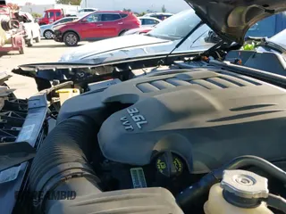 ✅ 2015 Dodge Challenger SXT Plus • VIN: 2C3CDZBG9FH709633 • Lot: 43673430. Wystawiony na IAAI z przebiegiem 77 872 mil. Bezpłatny archiwum sprzedaży aukcyjnych z USA i szczegółowy raport historii pojazdu na DreamBid. Zdjęcie 20.