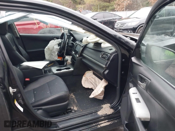 ✅ 2012 Toyota Camry SE • VIN: 4T1BF1FK2CU171962 • Lot: 44114187. Wystawiony na IAAI z przebiegiem Nie podano. Bezpłatny archiwum sprzedaży aukcyjnych z USA i szczegółowy raport historii pojazdu na DreamBid. Zdjęcie 5.