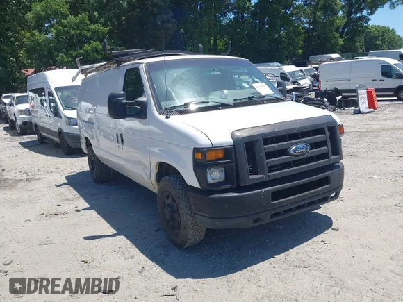 ✅ 2012 Ford Econoline Cargo Super Duty Commercial • VIN: 1FTSE3EL8CDA43562 • Лот: 45119448. Опубликован ранее на IAAI с пробегом 254 148 миль. Бесплатный доступ к архиву аукционных продаж из США и подробный отчёт об истории автомобиля на DreamBid. Изображение 1.