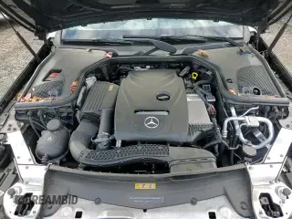 ✅ 2017 Mercedes-Benz E 300 Luxury • VIN: WDDZF4KB0HA191362 • Lot: 93293245. Listed on Copart with 42,313 mi. Free auction sales archive from the USA and detailed vehicle history report at DreamBid. Image 13.