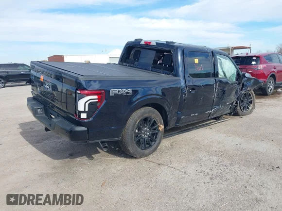 ✅ 2025 Ford F-150 Platinum • VIN: 1FTFW7LDXSFC58252 • Лот: 44133966. Опубліковано раніше на IAAI з пробігом Не вказано. Безкоштовний доступ до архіву аукціонних продажів зі США та докладний звіт про історію автомобіля на DreamBid. Зображення 4.