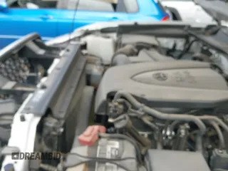 ✅ 2019 Toyota Tacoma SR5 • VIN: 3TMDZ5BN5KM061812 • Lot: 42009251. Wystawiony na IAAI z przebiegiem 109 917 mil. Bezpłatny archiwum sprzedaży aukcyjnych z USA i szczegółowy raport historii pojazdu na DreamBid. Zdjęcie 19.