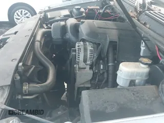 ✅ 2012 Chevrolet Tahoe Commercial • VIN: 1GNLC2E08CR180196 • Lot: 43789377. Wystawiony na IAAI z przebiegiem 167 416 mil. Bezpłatny archiwum sprzedaży aukcyjnych z USA i szczegółowy raport historii pojazdu na DreamBid. Zdjęcie 19.