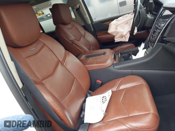 ✅ 2019 Cadillac Escalade Luxury • VIN: 1GYS4BKJ1KR301383 • Lot: 42205536. Wystawiony na IAAI z przebiegiem 52 580 mil. Bezpłatny archiwum sprzedaży aukcyjnych z USA i szczegółowy raport historii pojazdu na DreamBid. Zdjęcie 5.