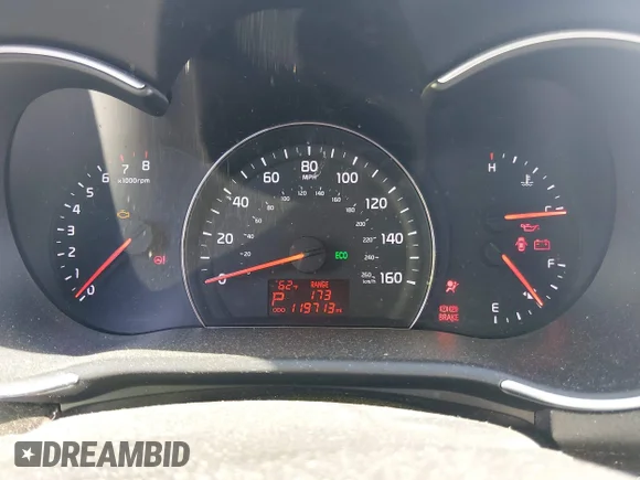 ✅ 2015 Kia Sorento LX • VIN: 5XYKT3A6XFG593535 • Lot: 44928346. Wystawiony na IAAI z przebiegiem 119 713 mil. Bezpłatny archiwum sprzedaży aukcyjnych z USA i szczegółowy raport historii pojazdu na DreamBid. Zdjęcie 7.