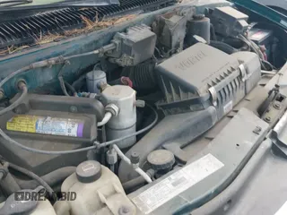 ✅ 2002 GMC Safari • VIN: 1GKEL19X22B503799 • Lot: 42637750. Listed on IAAI with 155,483 mi. Free auction sales archive from the USA and detailed vehicle history report at DreamBid. Image 12.