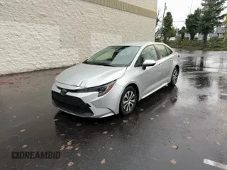 ✅ 2022 Toyota Corolla Hybrid LE • VIN: JTDEAMDE4NJ046870 • Lot: 95011415. Listed on Copart with 17,530 mi. Free auction sales archive from the USA and detailed vehicle history report at DreamBid. Image 11.