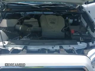 ✅ 2023 Toyota Tacoma SR • VIN: 3TMCZ5AN5PM589371 • Лот: 42635554. Опубликован ранее на IAAI с пробегом 37 988 миль. Бесплатный доступ к архиву аукционных продаж из США и подробный отчёт об истории автомобиля на DreamBid. Изображение 21.