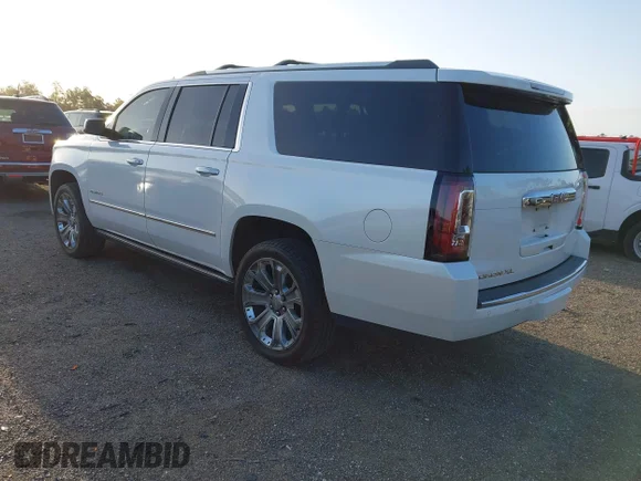✅ 2016 GMC Yukon XL Denali • VIN: 1GKS1HKJ7GR331730 • Lot: 44588488. Wystawiony na IAAI z przebiegiem 157 702 mil. Bezpłatny archiwum sprzedaży aukcyjnych z USA i szczegółowy raport historii pojazdu na DreamBid. Zdjęcie 3.