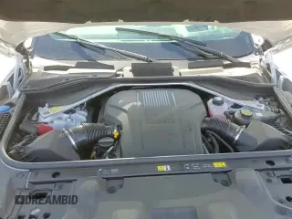 ✅ 2024 Land Rover Range Rover SE • VIN: SALKP9E9XRA205969 • Lot: 54131855. Wystawiony na Copart z przebiegiem 4 390 mil. Bezpłatny archiwum sprzedaży aukcyjnych z USA i szczegółowy raport historii pojazdu na DreamBid. Zdjęcie 17.