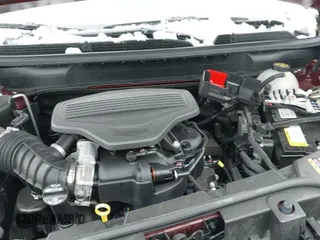 ✅ 2023 Cadillac XT5 AWD Premium Luxury • VIN: 1GYKNDRS6PZ111495 • Lot: 41185409. Wystawiony na IAAI z przebiegiem 15 555 mil. Bezpłatny archiwum sprzedaży aukcyjnych z USA i szczegółowy raport historii pojazdu na DreamBid. Zdjęcie 19.