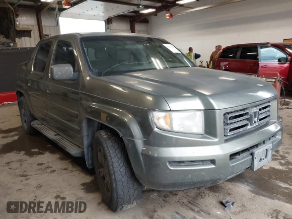 ✅ 2006 Honda Ridgeline RTS • VIN: 2HJYK16426H525526 • Lot: 42258108. Wystawiony na IAAI z przebiegiem 272 078 mil. Bezpłatny archiwum sprzedaży aukcyjnych z USA i szczegółowy raport historii pojazdu na DreamBid. Zdjęcie 1.