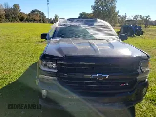 2017 Chevrolet Silverado 1500 LTZ z VIN 3GCUKSEJ1HG477844, wystawiony jako Copart lot #91475795 z przebiegiem 147 904 mil mil oraz Szkoda całkowita • Salvage title. Historia ofert i sprzedaży dostępna na DreamBid. Obrazek 11.