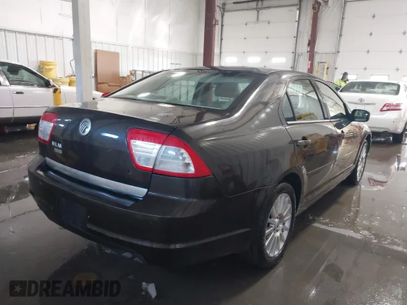 ✅ 2006 Mercury Milan Premier • VIN: 3MEFM08Z86R634665 • Лот: 41286725. Опубликован ранее на IAAI с пробегом 187 415 миль. Бесплатный доступ к архиву аукционных продаж из США и подробный отчёт об истории автомобиля на DreamBid. Изображение 4.