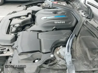 ✅ 2018 BMW 3 Series 330e • VIN: WBA8E1C51JA758777 • Lot: 42972409. Wystawiony na IAAI z przebiegiem 60 827 mil. Bezpłatny archiwum sprzedaży aukcyjnych z USA i szczegółowy raport historii pojazdu na DreamBid. Zdjęcie 22.