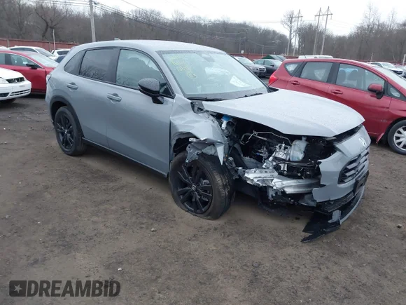 ✅ 2026 Honda HR-V Sport • VIN: 3CZRZ2H53TM705878 • Lot: 43911040. Listed on IAAI with 5,144 mi. Free auction sales archive from the USA and detailed vehicle history report at DreamBid. Image 1.