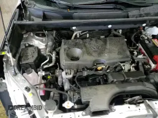 ✅ 2020 Toyota RAV4 XLE • VIN: 2T3P1RFV1LC102024 • Lot: 86471065. Wystawiony na Copart z przebiegiem 105 025 mil. Bezpłatny archiwum sprzedaży aukcyjnych z USA i szczegółowy raport historii pojazdu na DreamBid. Zdjęcie 17.