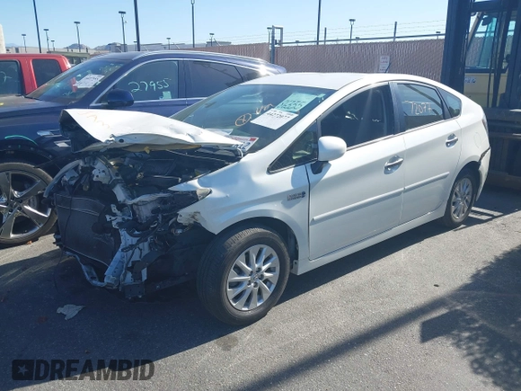 ✅ 2013 Toyota Prius • VIN: JTDKN3DPXD3045549 • Lot: 44272077. Wystawiony na IAAI z przebiegiem 79 797 mil. Bezpłatny archiwum sprzedaży aukcyjnych z USA i szczegółowy raport historii pojazdu na DreamBid. Zdjęcie 2.