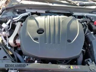 ✅ 2024 Volvo S60 Plus Black Edition • VIN: 7JRL12THXRG315546 • Lot: 89521295. Wystawiony na Copart z przebiegiem 28 561 mil. Bezpłatny archiwum sprzedaży aukcyjnych z USA i szczegółowy raport historii pojazdu na DreamBid. Zdjęcie 13.