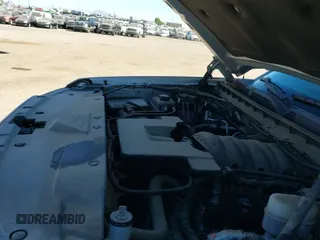 ✅ 2017 Chevrolet Silverado 1500 LT • VIN: 3GCUKREC6HG403216 • Lot: 43614786. Listed on IAAI with 29,300 mi. Free auction sales archive from the USA and detailed vehicle history report at DreamBid. Image 24.