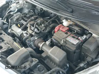 ✅ 2025 Nissan Versa SR • VIN: 3N1CN8FV3SL810084 • Лот: 42721078. Опубликован ранее на IAAI с пробегом 9 070 миль. Бесплатный доступ к архиву аукционных продаж из США и подробный отчёт об истории автомобиля на DreamBid. Изображение 19.