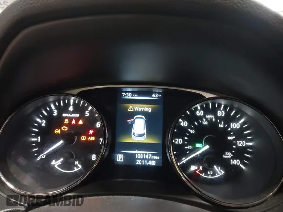 ✅ 2016 Nissan Rogue SV • VIN: JN8AT2MV5GW135872 • Lot: 45018182. Wystawiony na IAAI z przebiegiem 108 147 mil. Bezpłatny archiwum sprzedaży aukcyjnych z USA i szczegółowy raport historii pojazdu na DreamBid. Zdjęcie 7.