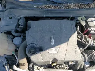 ✅ 2017 Lincoln MKZ Select • VIN: 3LN6L5DC5HR612107 • Lot: 47105755. Wystawiony na Copart z przebiegiem 86 412 mil. Bezpłatny archiwum sprzedaży aukcyjnych z USA i szczegółowy raport historii pojazdu na DreamBid. Zdjęcie 13.