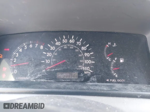 ✅ 2007 Toyota Corolla CE • VIN: 1NXBR32E07Z885548 • Лот: 45454518. Опубліковано раніше на IAAI з пробігом 299 999 миль. Безкоштовний доступ до архіву аукціонних продажів зі США та докладний звіт про історію автомобіля на DreamBid. Зображення 7.
