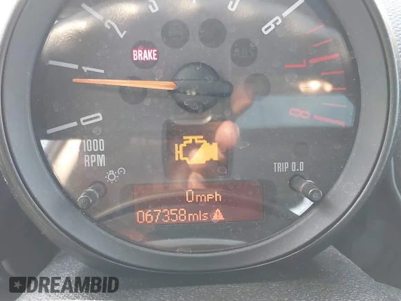 ✅ 2015 MINI Countryman • VIN: WMWZB3C59FWM33197 • Лот: 41410134. Опубліковано раніше на IAAI з пробігом 67 358 миль. Безкоштовний доступ до архіву аукціонних продажів зі США та докладний звіт про історію автомобіля на DreamBid. Зображення 7.
