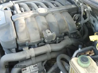 ✅ 2011 Volkswagen Touareg Sport • VIN: WVGFF9BP8BD005090 • Лот: 43250825. Опубликован ранее на IAAI с пробегом 95 972 миль. Бесплатный доступ к архиву аукционных продаж из США и подробный отчёт об истории автомобиля на DreamBid. Изображение 12.