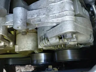 2017 Hyundai Sonata 2.4L z VIN 5NPE24AF9HH590983, wystawiony jako IAAI lot #43478019 z przebiegiem 106 361 mil mil oraz . Historia ofert i sprzedaży dostępna na DreamBid. Obrazek 19.