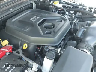 ✅ 2020 Jeep Wrangler Unlimited Sahara • VIN: 1C4HJXEN2LW329264 • Лот: 42975629. Опубликован ранее на IAAI с пробегом 35 560 миль. Бесплатный доступ к архиву аукционных продаж из США и подробный отчёт об истории автомобиля на DreamBid. Изображение 24.