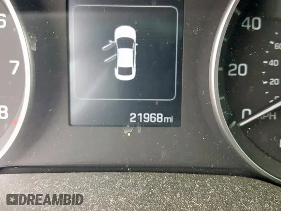 ✅ 2018 Hyundai Elantra SEL • VIN: 5NPD84LFXJH335367 • Lot: 53689500. Wystawiony na Copart z przebiegiem 21 968 mil. Bezpłatny archiwum sprzedaży aukcyjnych z USA i szczegółowy raport historii pojazdu na DreamBid. Zdjęcie 8.