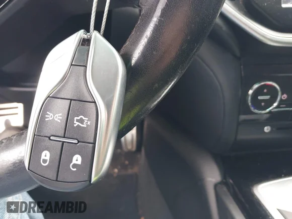 ✅ 2016 Maserati Ghibli S • VIN: ZAM57RSA9G1170854 • Лот: 43423565. Опубліковано раніше на IAAI з пробігом 110 944 миль. Безкоштовний доступ до архіву аукціонних продажів зі США та докладний звіт про історію автомобіля на DreamBid. Зображення 11.