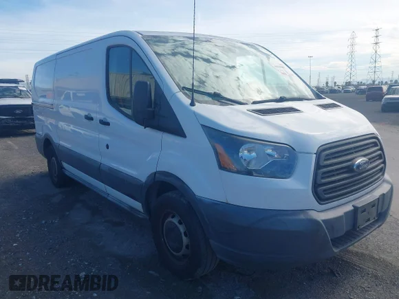 ✅ 2016 Ford Transit Cargo • VIN: 1FTYE1YM8GKA91079 • Лот: 44438401. Опубліковано раніше на IAAI з пробігом 199 318 миль. Безкоштовний доступ до архіву аукціонних продажів зі США та докладний звіт про історію автомобіля на DreamBid. Зображення 1.