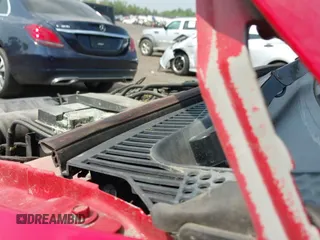 ✅ 2006 Ford Focus ST • VIN: 1FAHP38Z56W201455 • Lot: 42422702. Wystawiony na IAAI z przebiegiem 134 148 mil. Bezpłatny archiwum sprzedaży aukcyjnych z USA i szczegółowy raport historii pojazdu na DreamBid. Zdjęcie 13.