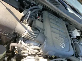 ✅ 2021 Toyota Tundra Limited • VIN: 5TFHY5F18MX024472 • Lot: 62552455. Listed on Copart with 101,601 mi. Free auction sales archive from the USA and detailed vehicle history report at DreamBid. Image 15.