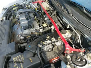 ✅ 2002 Mazda Protege • VIN: JM1BJ245721531765 • Lot: 43017952. Wystawiony na IAAI z przebiegiem 216 212 mil. Bezpłatny archiwum sprzedaży aukcyjnych z USA i szczegółowy raport historii pojazdu na DreamBid. Zdjęcie 19.