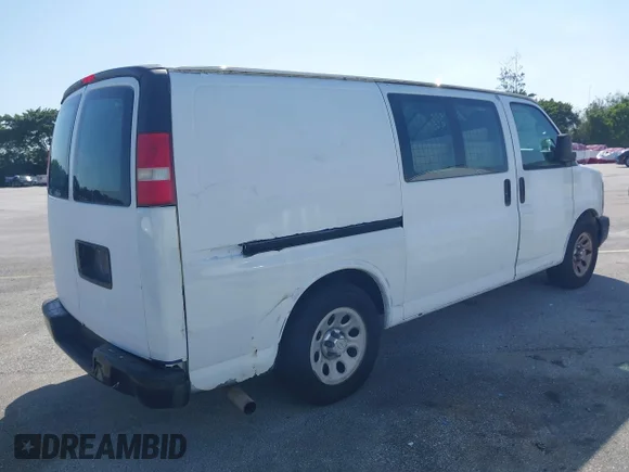 ✅ 2012 Chevrolet Express Cargo • VIN: 1GCSGAFX4C1176269 • Лот: 42236598. Опубликован ранее на IAAI с пробегом 251 408 миль. Бесплатный доступ к архиву аукционных продаж из США и подробный отчёт об истории автомобиля на DreamBid. Изображение 4.