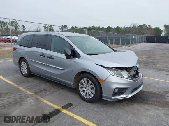 ✅ 2020 Honda Odyssey LX • VIN: 5FNRL6H21LB020321 • Lot: 44493523. Wystawiony na IAAI z przebiegiem 83 662 mil. Bezpłatny archiwum sprzedaży aukcyjnych z USA i szczegółowy raport historii pojazdu na DreamBid. Zdjęcie 1.
