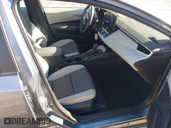 ✅ 2025 Toyota Corolla LE • VIN: 5YFB4MDE0SP235260 • Lot: 44044890. Wystawiony na IAAI z przebiegiem 59 046 mil. Bezpłatny archiwum sprzedaży aukcyjnych z USA i szczegółowy raport historii pojazdu na DreamBid. Zdjęcie 5.