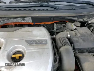 ✅ 2017 Hyundai Sonata Limited • VIN: KMHE34L16HA051240 • Lot: 84405935. Listed on Copart with 111,701 mi. Free auction sales archive from the USA and detailed vehicle history report at DreamBid. Image 13.