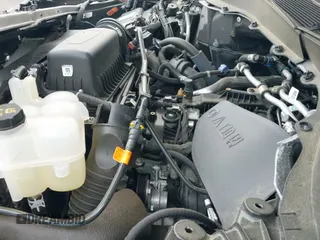 ✅ 2024 Ford Explorer XLT • VIN: 1FMSK7DH6RGA86877 • Lot: 42273669. Wystawiony na IAAI z przebiegiem 32 234 mil. Bezpłatny archiwum sprzedaży aukcyjnych z USA i szczegółowy raport historii pojazdu na DreamBid. Zdjęcie 19.