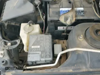 ✅ 1998 Mazda Protege DX • VIN: JM1BC1414W0231436 • Lot: 42540231. Wystawiony na IAAI z przebiegiem Nie podano. Bezpłatny archiwum sprzedaży aukcyjnych z USA i szczegółowy raport historii pojazdu na DreamBid. Zdjęcie 18.