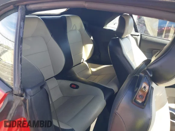 ✅ 2020 Ford Mustang EcoBoost Premium • VIN: 1FATP8UH2L5119673 • Lot: 44545592. Wystawiony na IAAI z przebiegiem 46 517 mil. Bezpłatny archiwum sprzedaży aukcyjnych z USA i szczegółowy raport historii pojazdu na DreamBid. Zdjęcie 8.