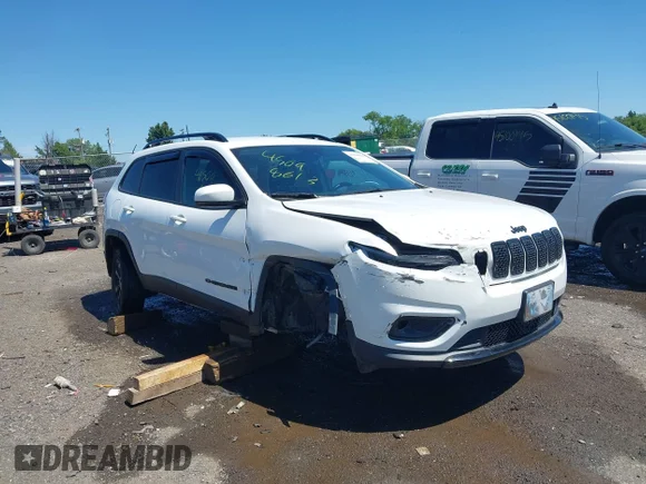 ✅ 2021 Jeep Cherokee Latitude Plus • VIN: 1C4PJMLB0MD105619 • Лот: 45098613. Опубликован ранее на IAAI с пробегом 82 904 миль. Бесплатный доступ к архиву аукционных продаж из США и подробный отчёт об истории автомобиля на DreamBid. Изображение 1.